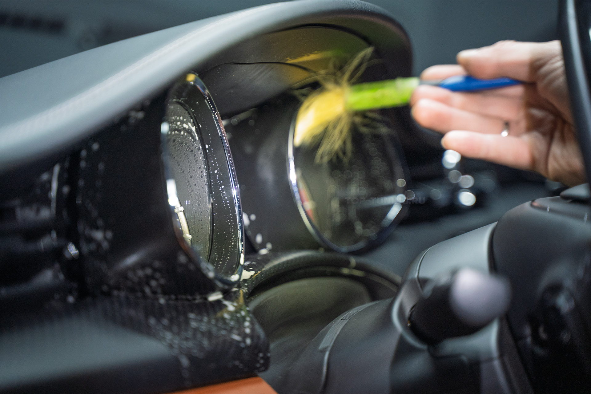 Тюнинг + полировка + оклейка передней оптики Maserati Quattroporte 2017