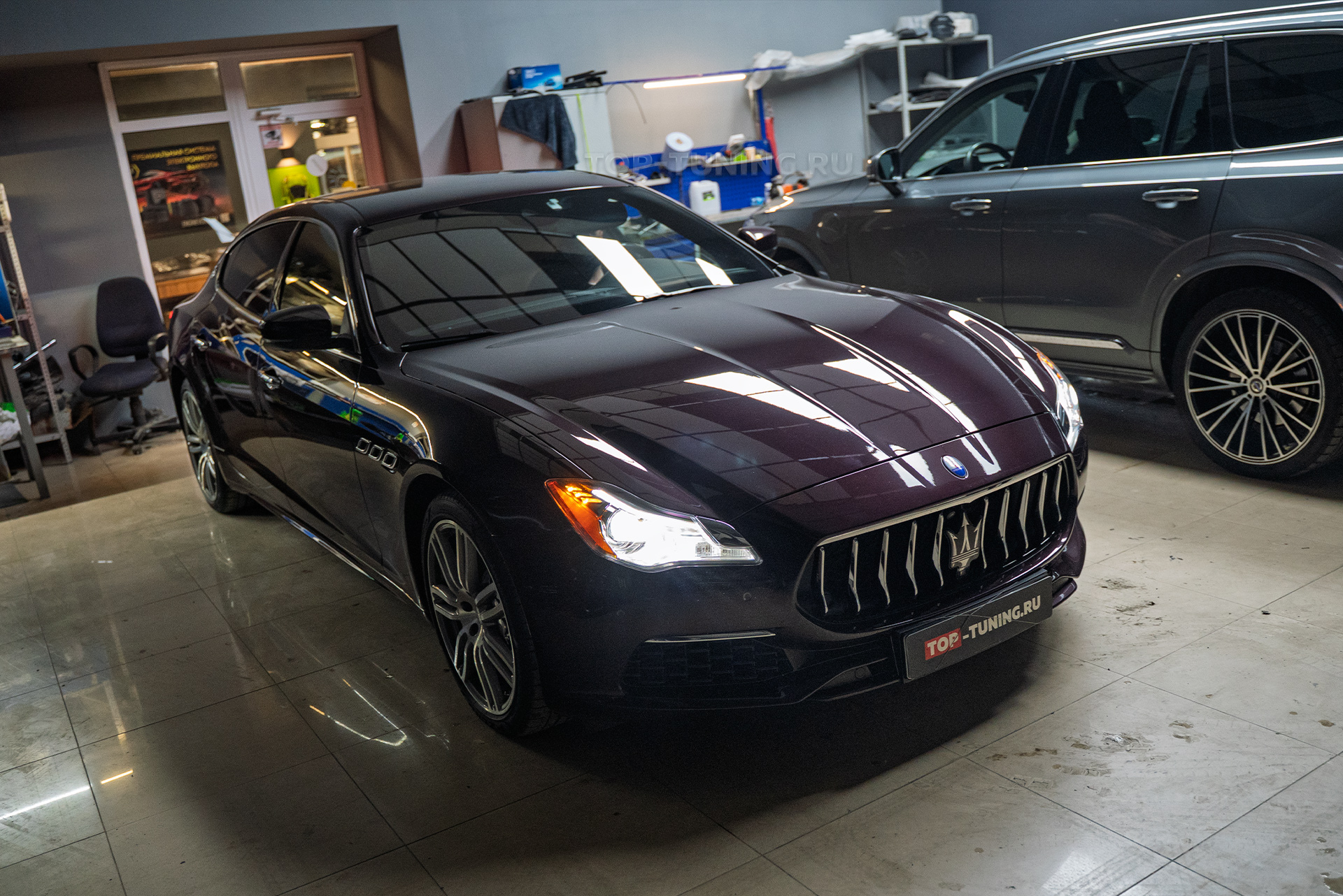 110281 Тюнинг + полировка + оклейка передней оптики Maserati Quattroporte 2017