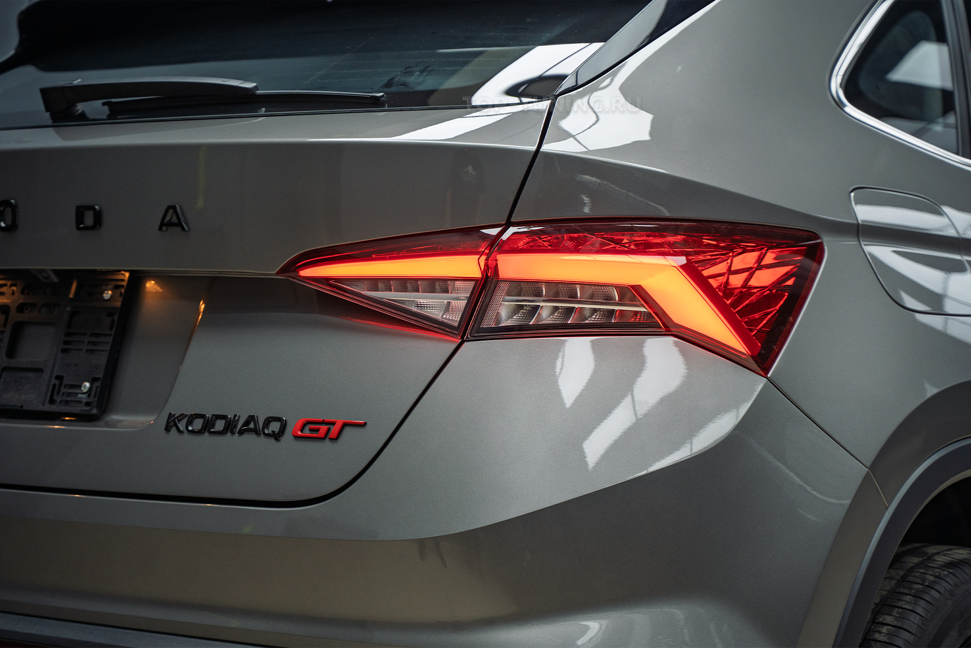 Полная оклейка Skoda Kodiaq GT антигравийной пленкой