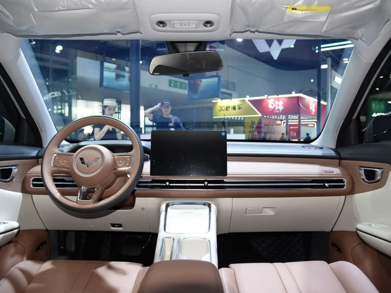 27 сентября компания Wuling официально представит новый полностью электрический компактный автомобиль — Binguo (Бинго) S