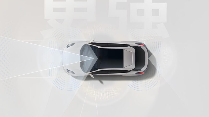 В Китае стартовали предварительные продажи обновленного Zeekr 001 от Geely мощностью 912 л.с.