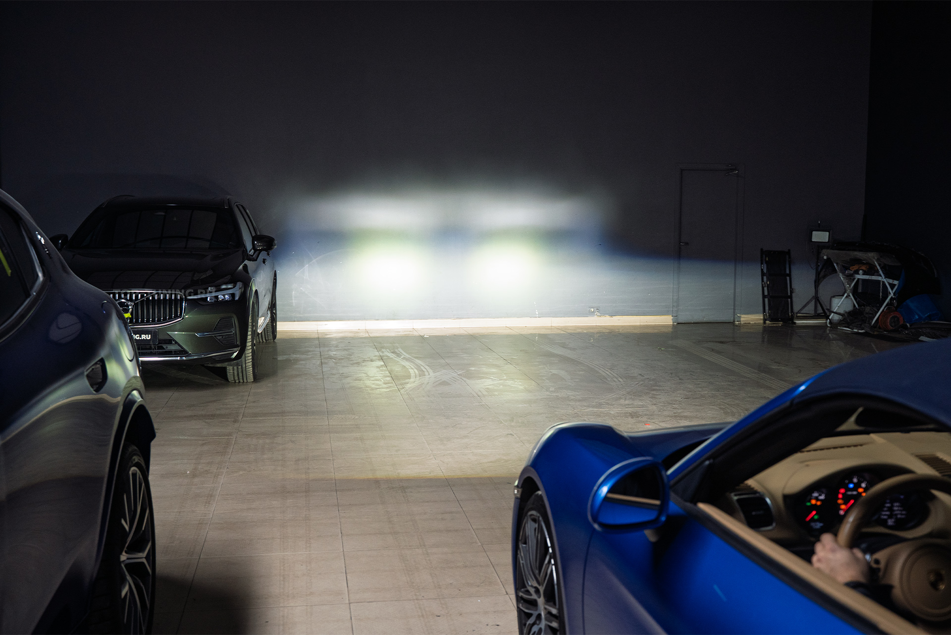 110378 Замена линз в фарах Porsche Boxster S 981 – сравнение работы до и после