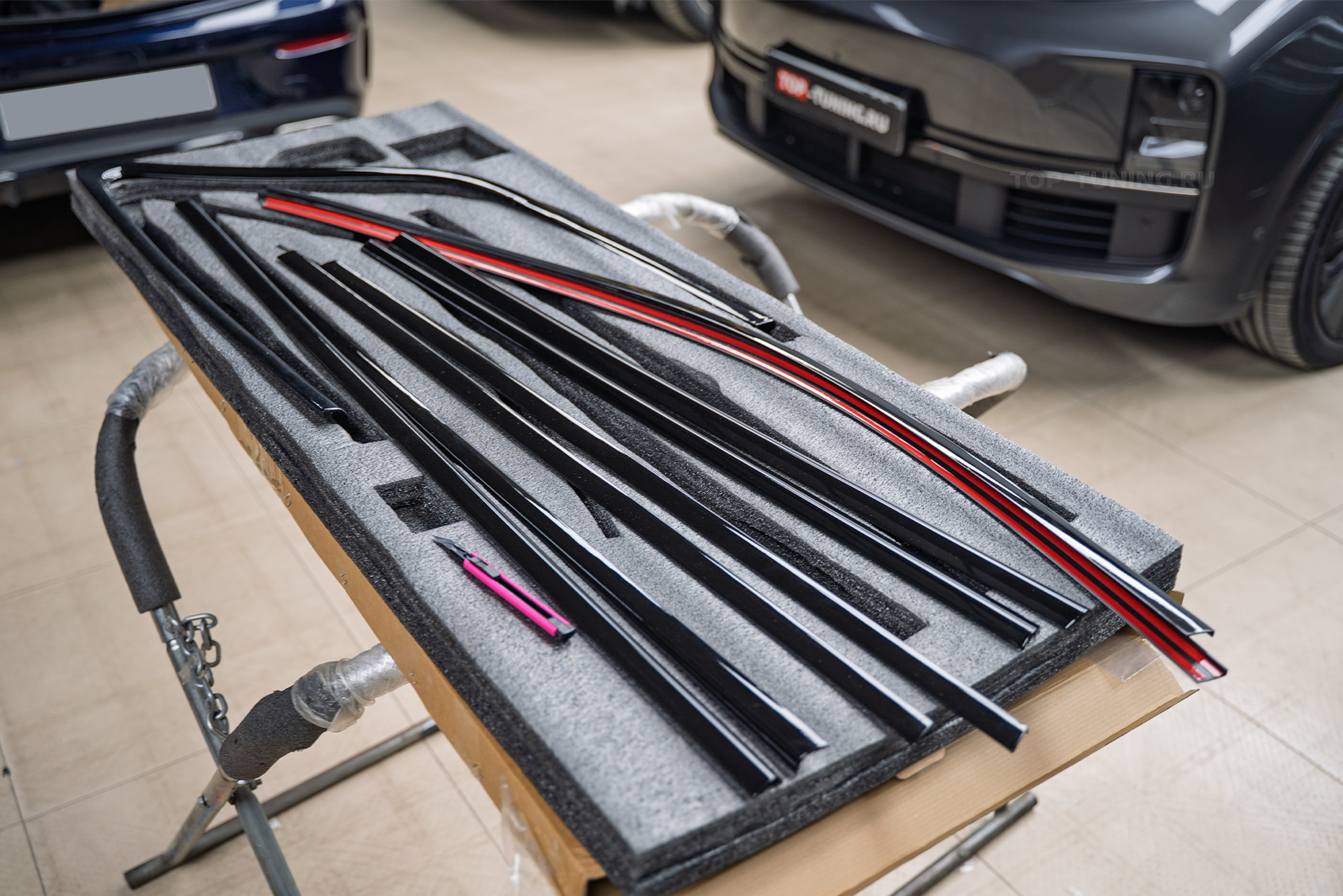 110408 Тюнинг Lixiang L7 – установка антихром-накладок