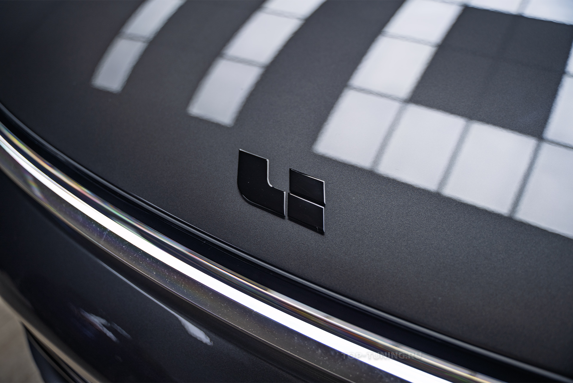 Тюнинг Lixiang L7 – установка антихром-накладок