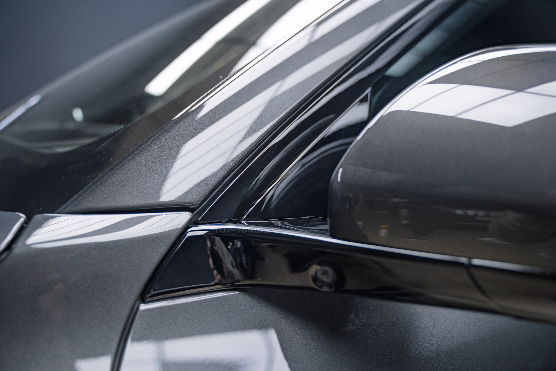 110408 Тюнинг Lixiang L7 – установка антихром-накладок