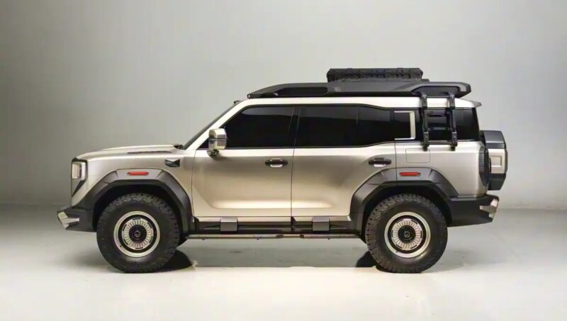 Первый внедорожник Hongqi официально представит свое название на автосалоне в Гуанчжоу 2025