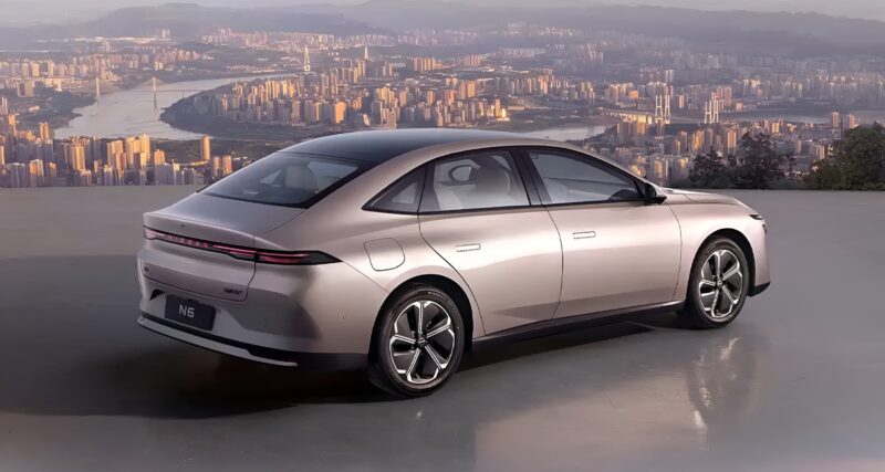 Компания Dongfeng Nissan запустила в производство двигатель NR15 объёмом 1,5 литра без наддува, который специально разработан для гибридных систем с подключаемым модулем