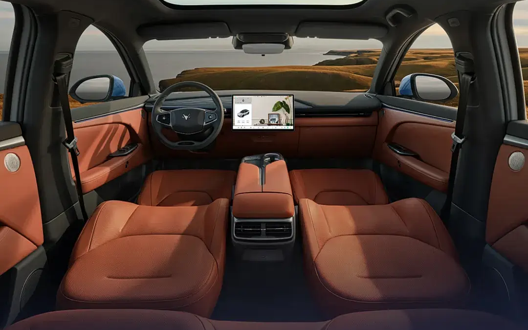 Компания BAIC начинает предварительную продажу Arcfox Alpha T5 в линейке EREV по цене от 17 300 долларов США