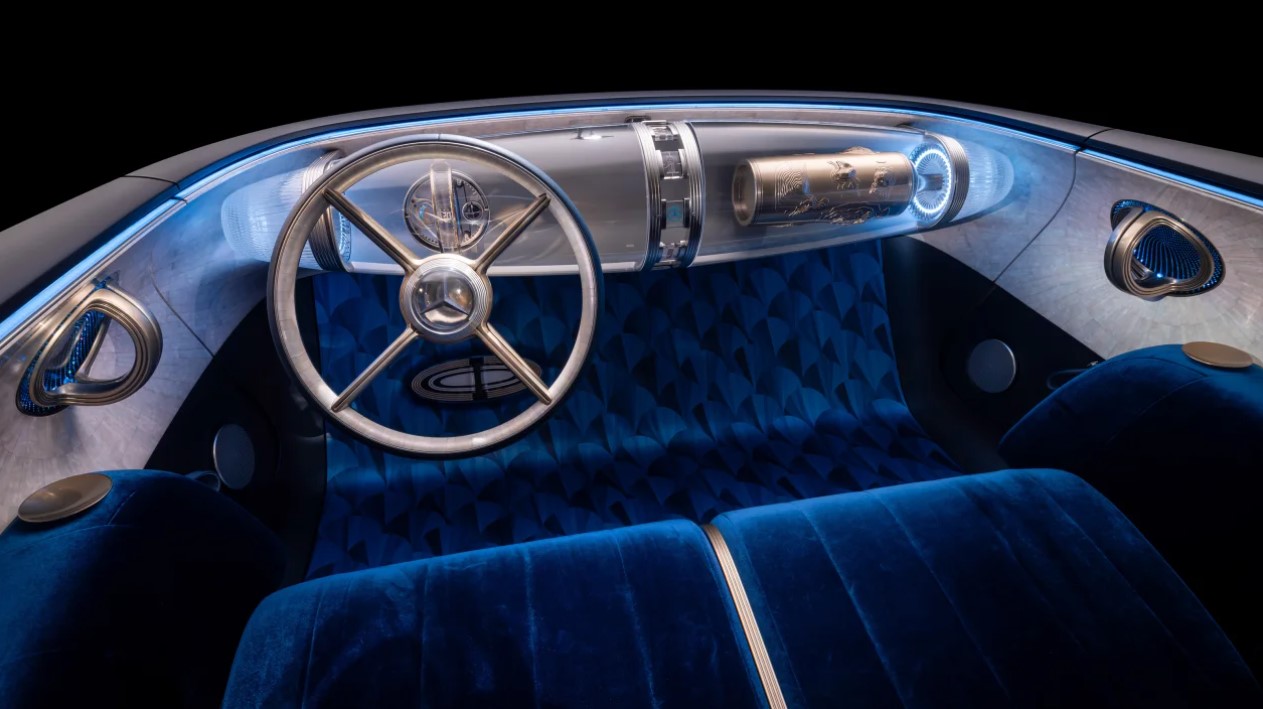 Элегантное купе намекает на будущую модель класса люкс