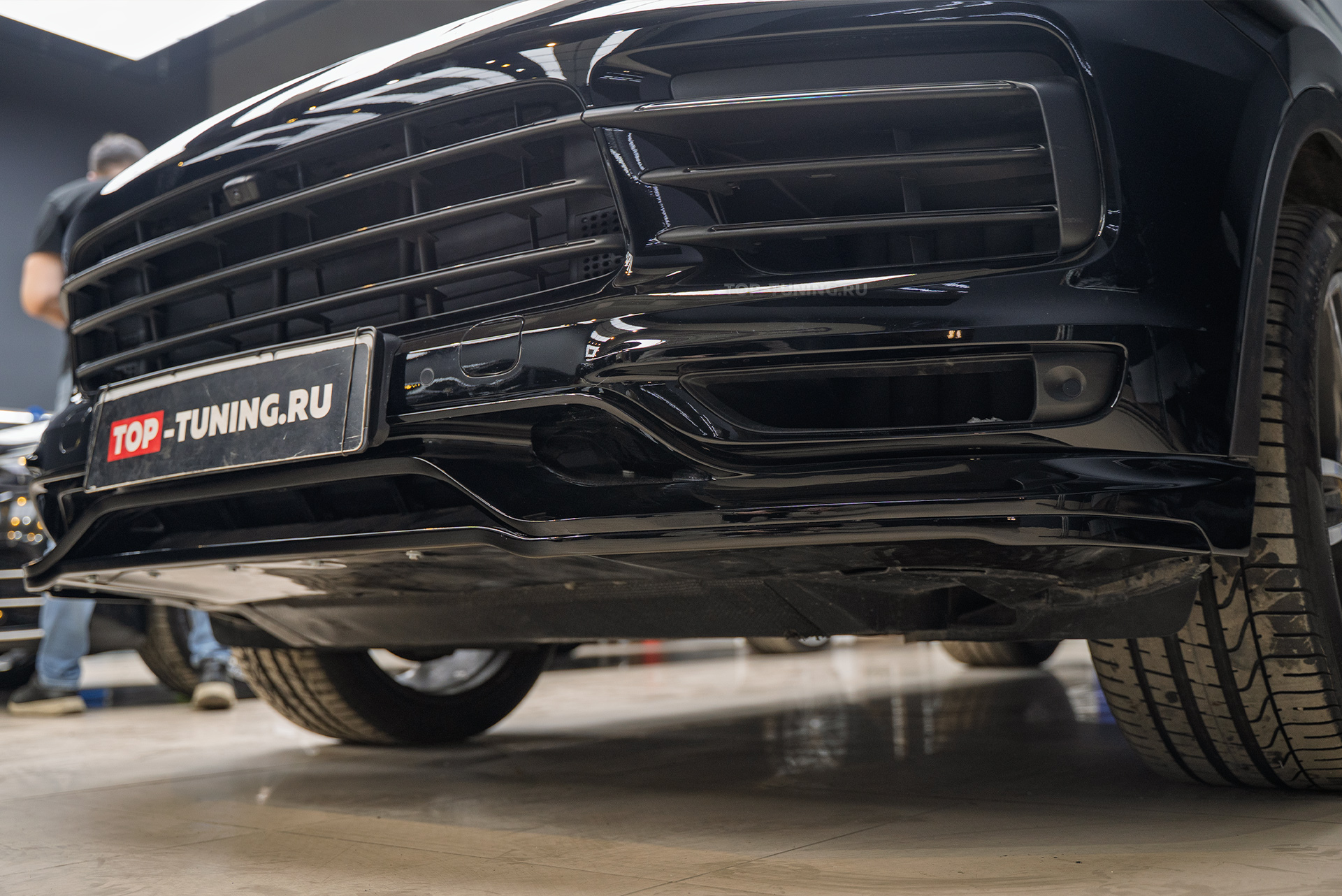 Установка 3D кругового обзора 360° + тюнинг-модернизация обвеса Porsche Cayenne 3