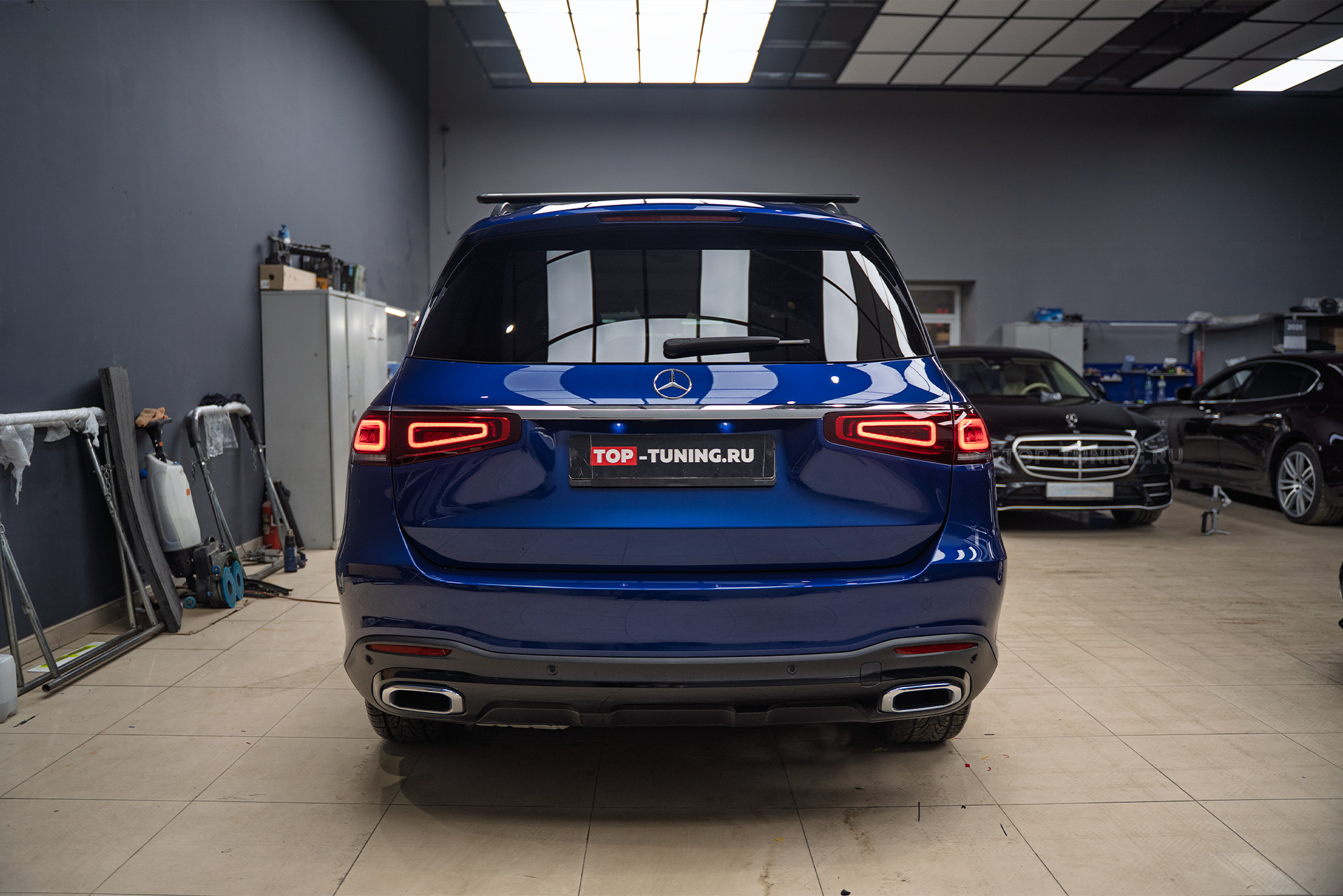 110466 Полная оклейка кузова + монтаж умного видеорегстратора G-NET Mercedes GLS X167