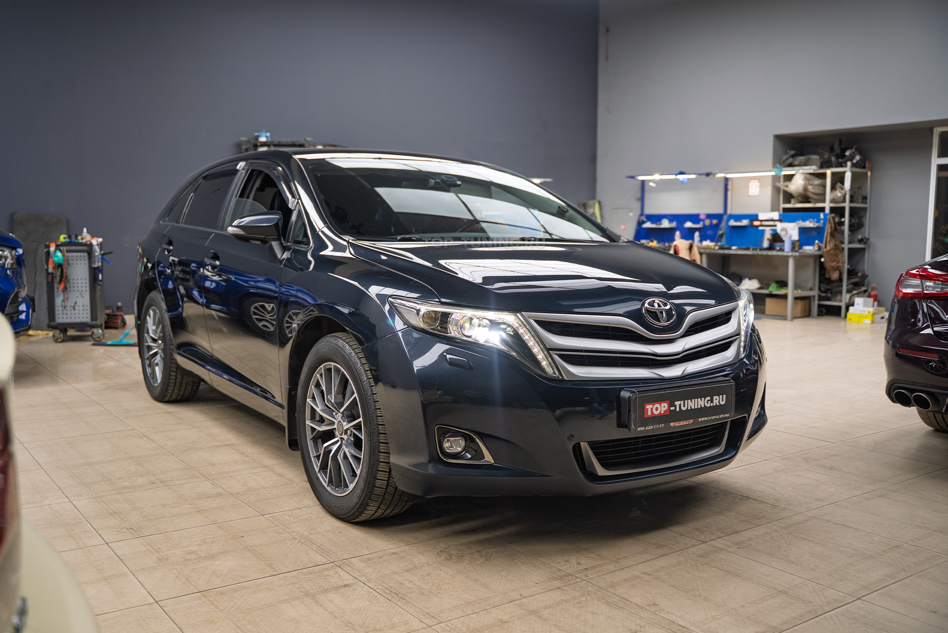 110490 Замена линз в передней оптике + полировка + оклейка фар Toyota Venza рестайлинг Замена линз в передней оптике + полировка + оклейка фар Toyota Venza рестайлинг