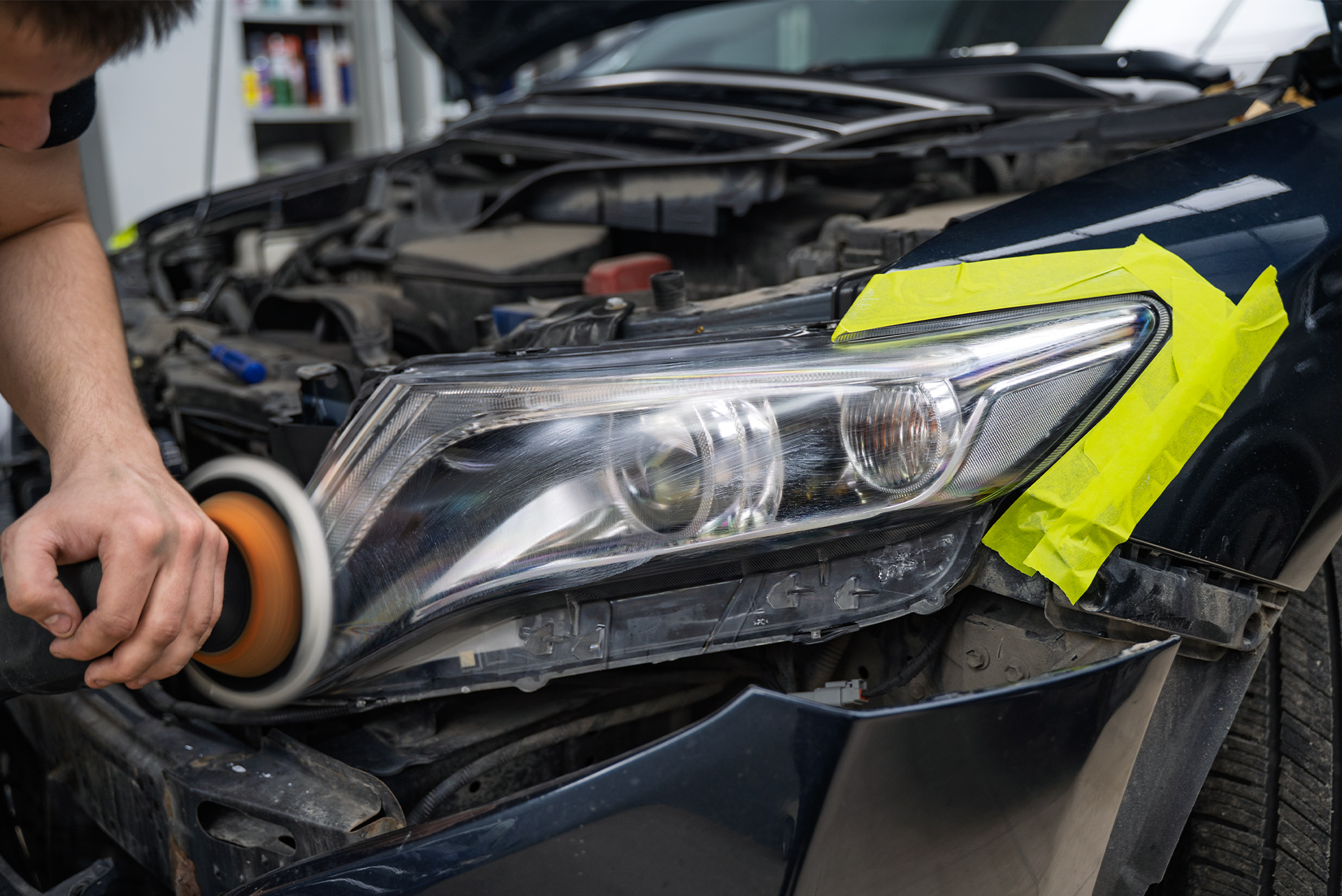 Замена линз в передней оптике + полировка + оклейка фар Toyota Venza рестайлинг 110490 Замена линз в передней оптике + полировка + оклейка фар Toyota Venza рестайлинг