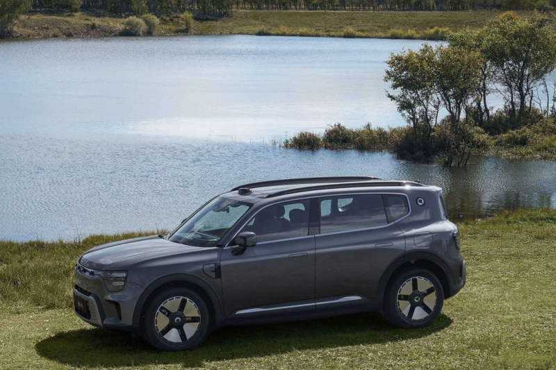 Smart #5 EHD выходит на рынок по цене от 2,1 млн рублей: гибрид Geely NordThor 2.0, аккумулятор 3C CATL