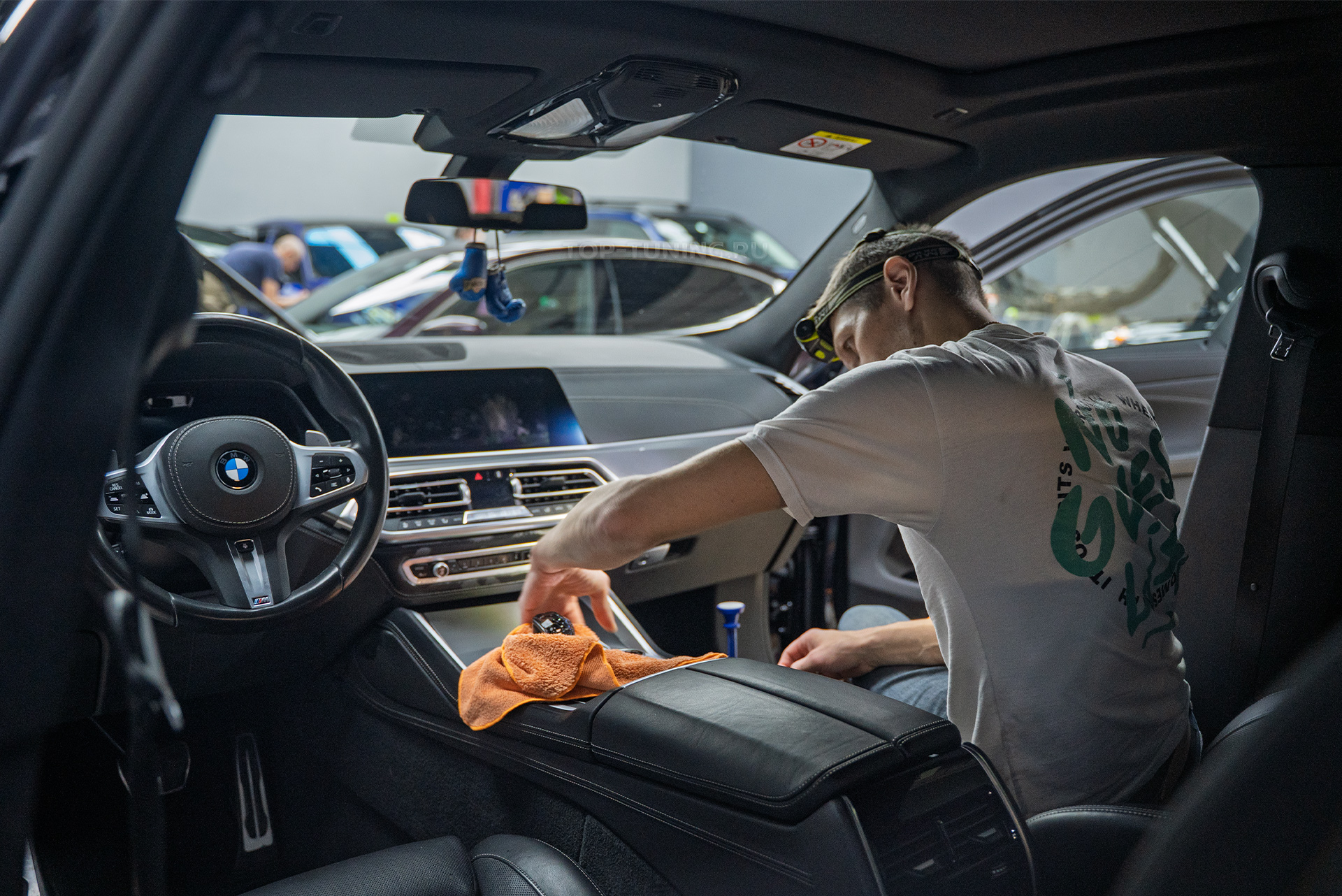 110535 Тюнинг обвеса + химчистка салона BMW X6 G06