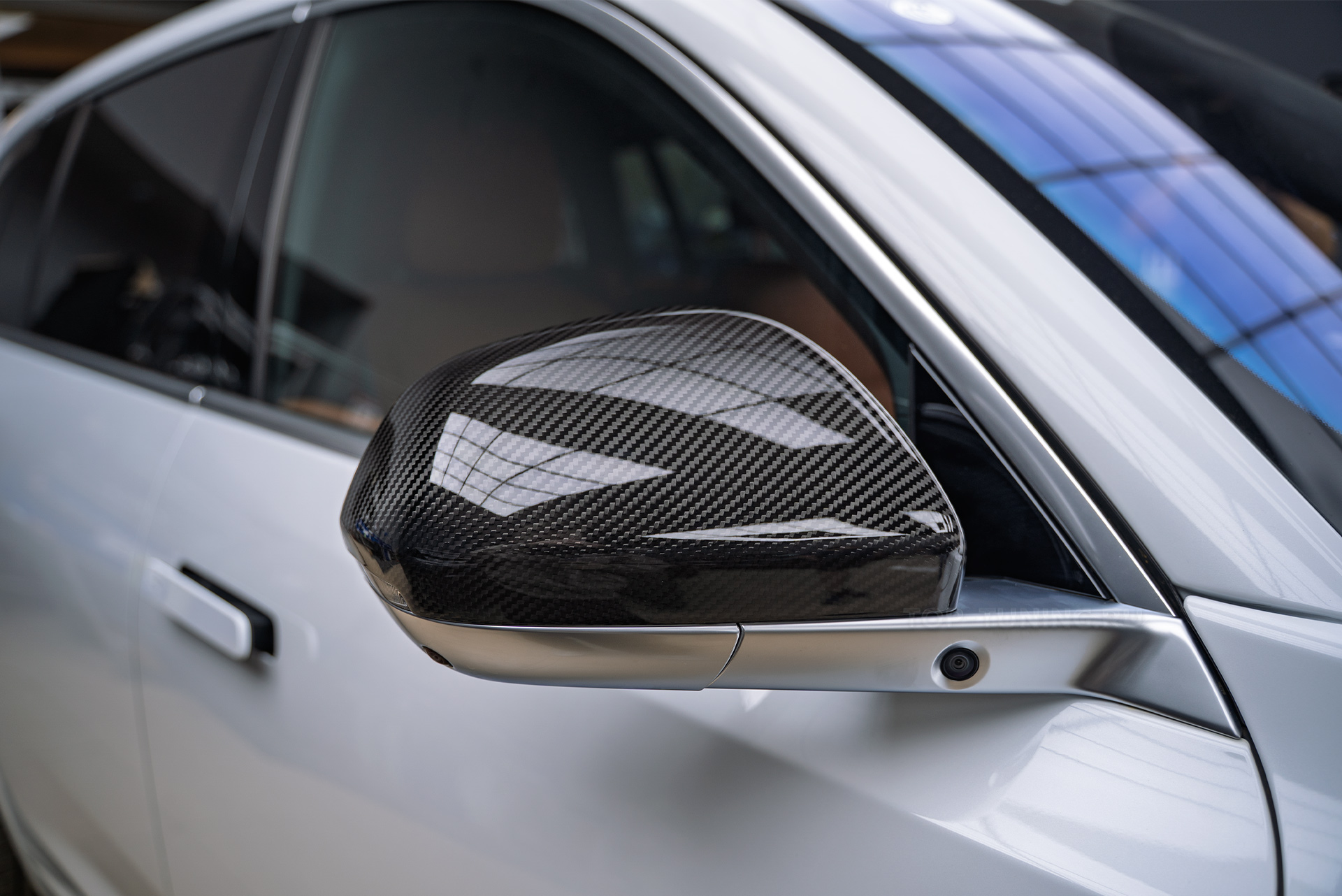 110537 Карбоновый тюнинг крышек боковых зеркал Lixiang L7