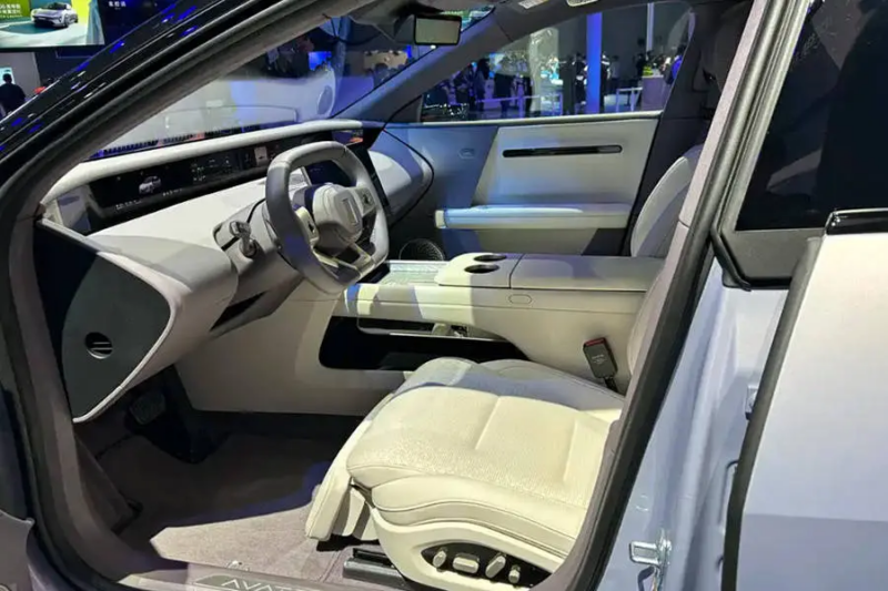 Avatr расширяет серию 06 с помощью варианта Elite trim, оснащенной стандартным 192-линейным лидаром