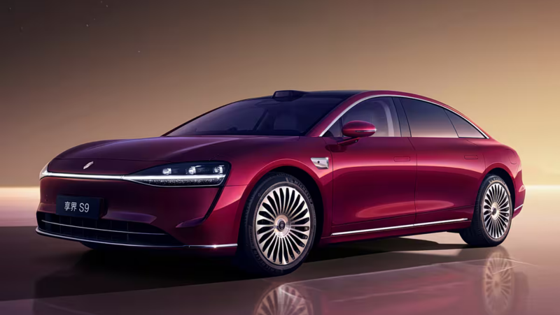 Обновленный Stelato S9 от Huawei: седан среднего и крупного размера с поддержкой Huawei ADS 4.0