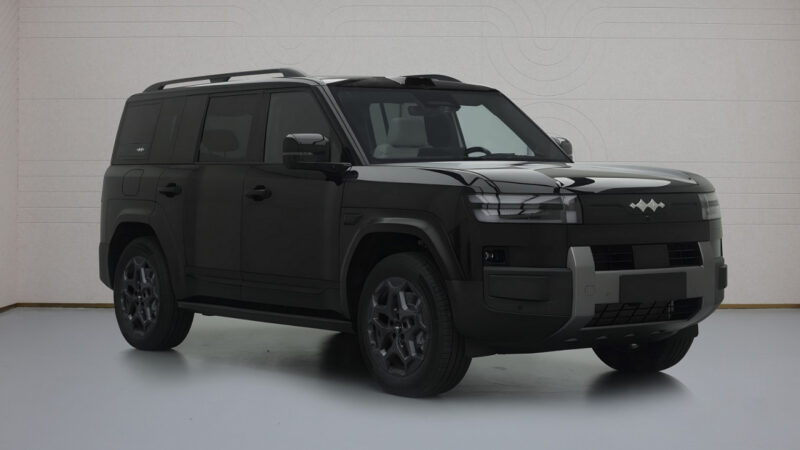 Премиальный суббренд BYD &mdash; Fang Cheng Bao &mdash; объявил о полной распродаже первой партии интегрированных электрических скейтбордов, разработанных для подключения к внедорожнику Ti7