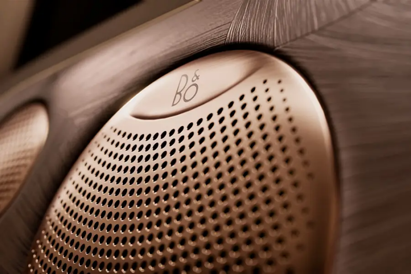 Компания IM Motors (принадлежит SAIC) официально представила свой новый большой внедорожник &mdash; IM LS9