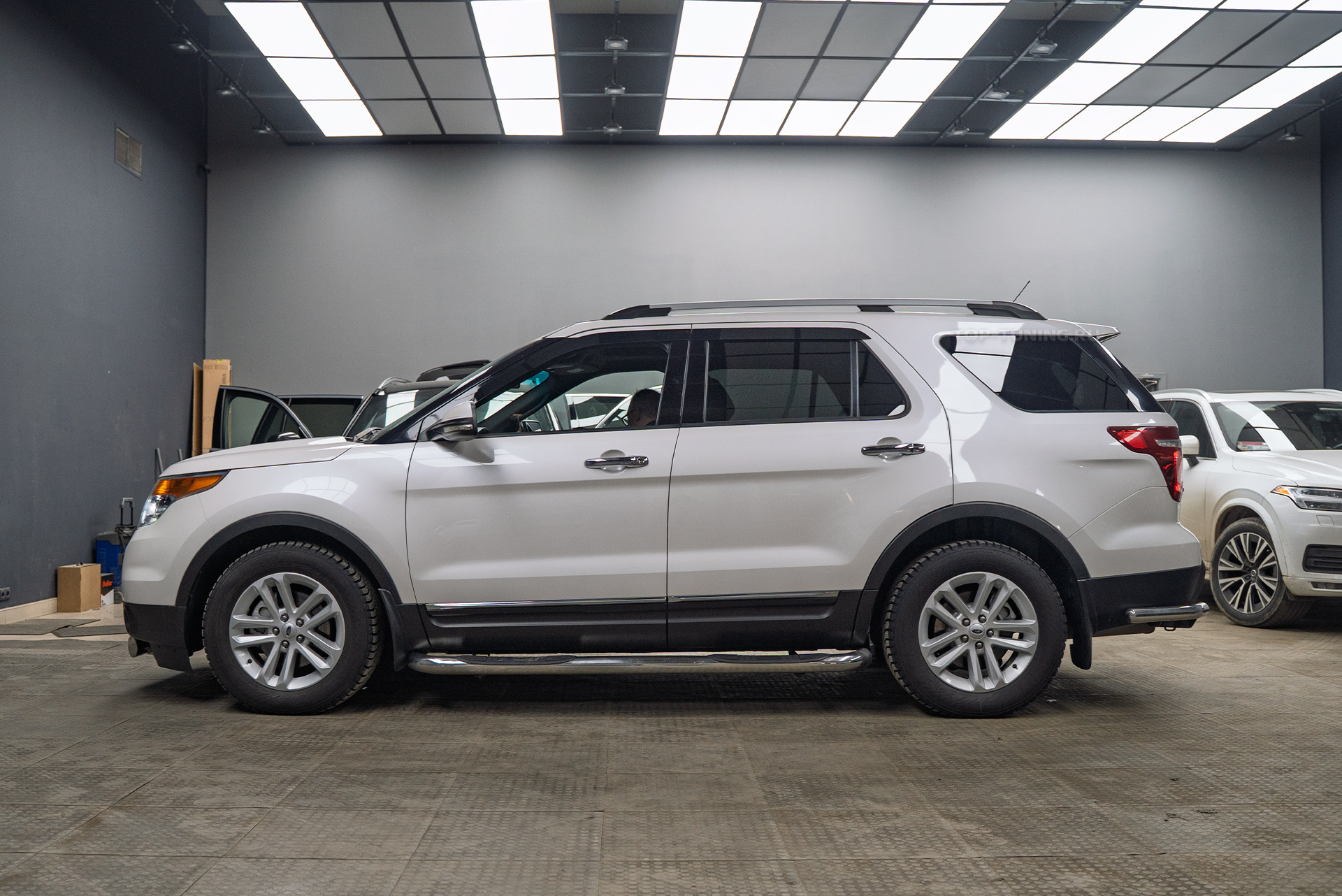 110622 Замена линз в фарах Ford Explorer V &ndash; LED-модули MaxBeam 2.0