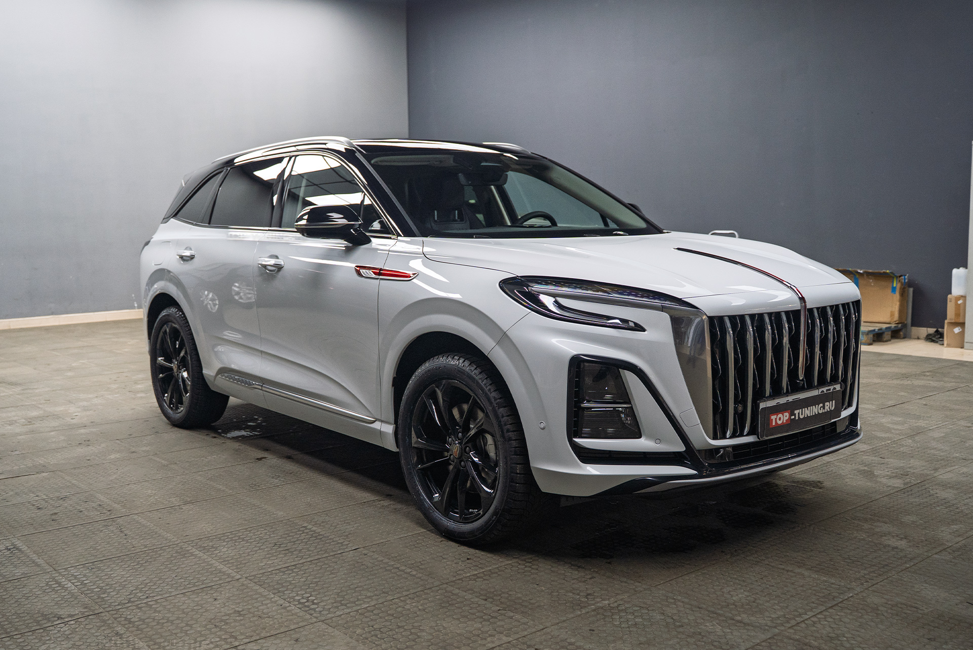 110666 Полная оклейка кузова + доводчики в двери + шумоизоляция дверей Hongqi HS5 2023+