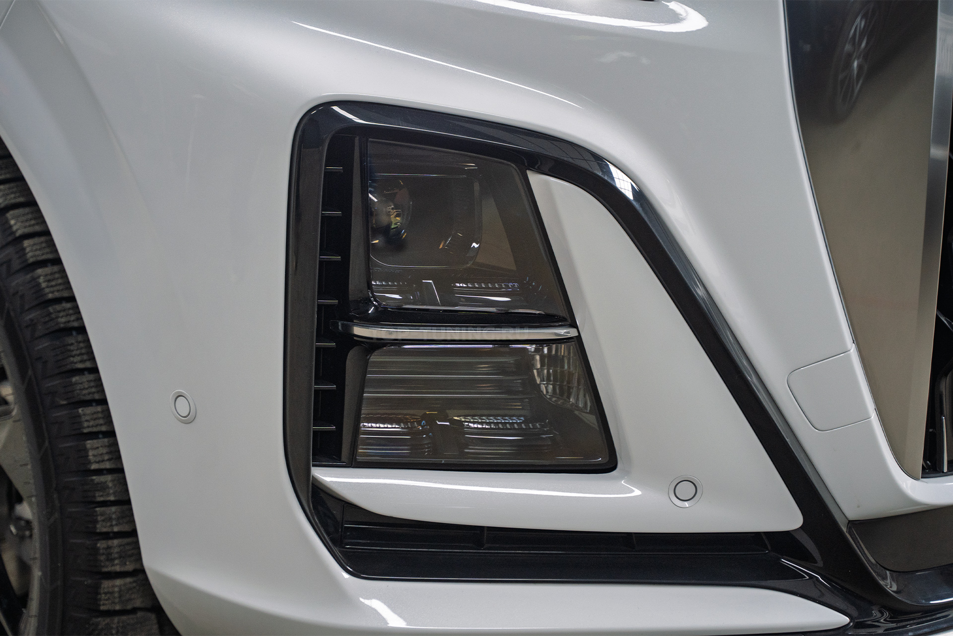 Полная оклейка кузова + доводчики в двери + шумоизоляция дверей Hongqi HS5 2023+