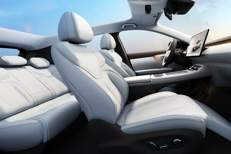 На выставке 2025 Auto Guangzhou компания Changan официально презентовала свой новый компактный электрический внедорожник &mdash; Changan Nevo (Qiyuan)?Q05