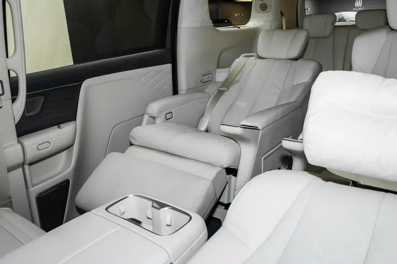 Это первый MPV под новым суббрендом Buick-energy Electra, созданный на базе архитектуры компании &laquo;Xiaoyao&raquo;.