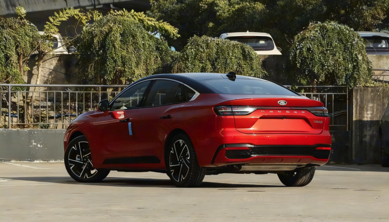 Компания Changan Ford подтвердила, что презентация обновлённой модели состоится 4 декабря. Впервые обновлённый Mondeo будет представлен на автосалоне в Гуанчжоу в 2025 году, сообщает Auto-home.