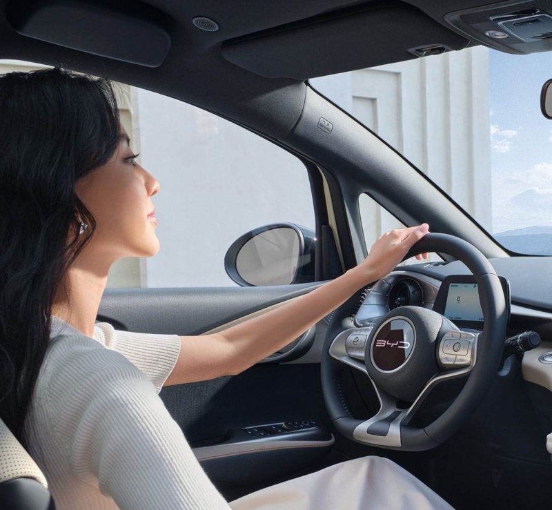 Это делает его самым быстропродаваемым автомобилем такого типа в Китае. Об этом сообщил Чжан Чжо, генеральный менеджер подразделения продаж BYD Ocean Series.