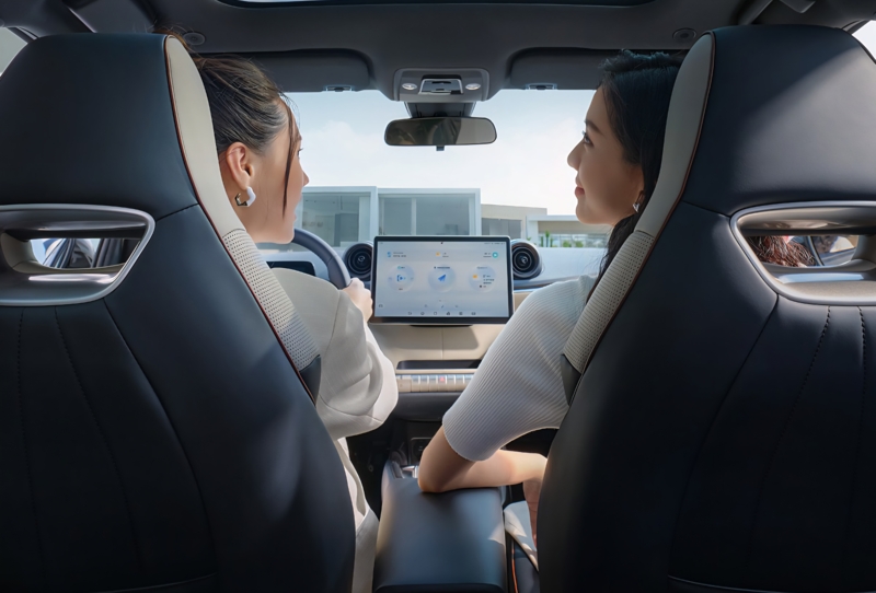 Это делает его самым быстропродаваемым автомобилем такого типа в Китае. Об этом сообщил Чжан Чжо, генеральный менеджер подразделения продаж BYD Ocean Series.