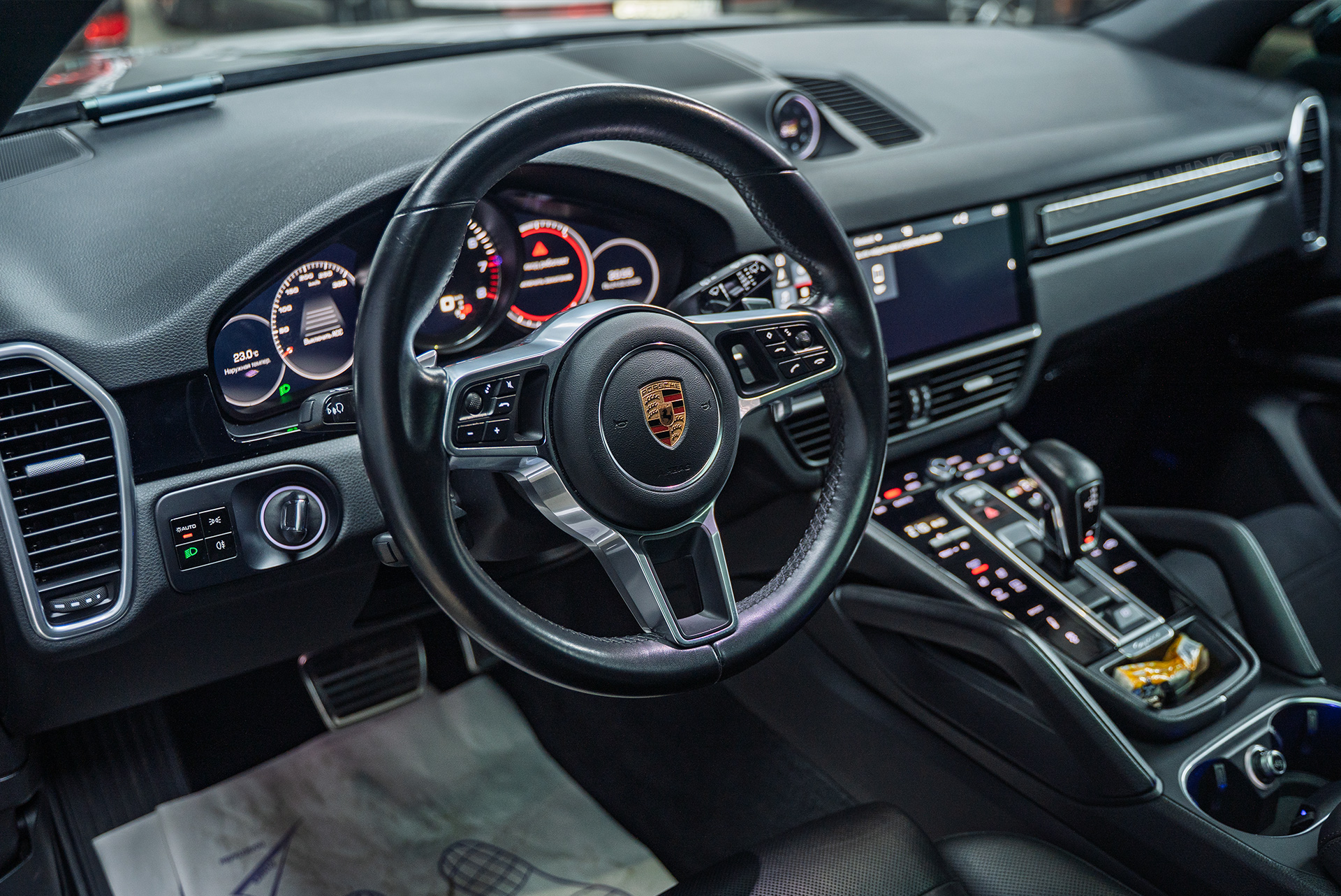 110727 Керамика кузова + оклейка капота и фар Porsche Cayenne III