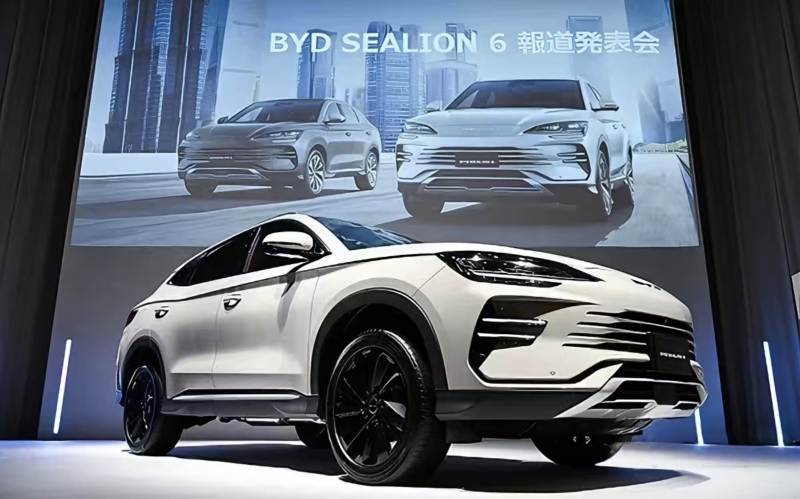 BYD выпускает в Японии Sealion 6 как самый дешевый гибридный внедорожник с подключаемым модулем стоимостью от 2 млн рублей