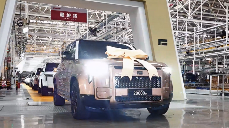 После двух лет работы на рынке пылесос Roborock Polestone 01 был выпущен тиражом в 20 000 единиц