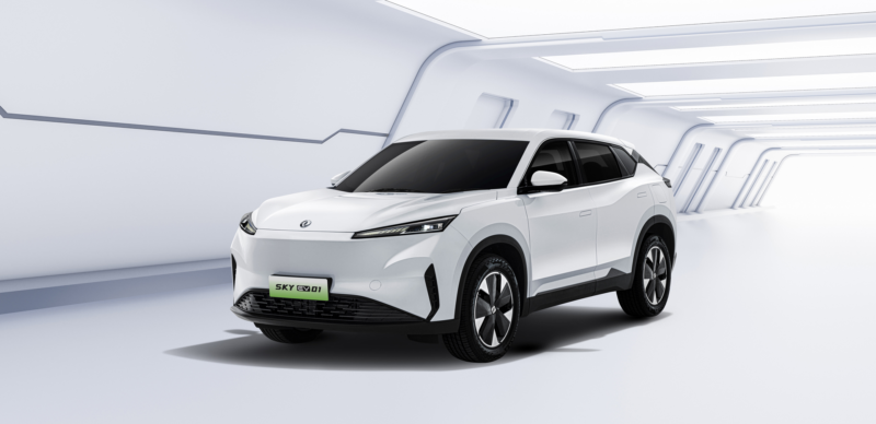 Компания Dongfeng выпускает первый в мире серийный пассажирский автомобиль с собственной китайской спутниковой навигационной системой