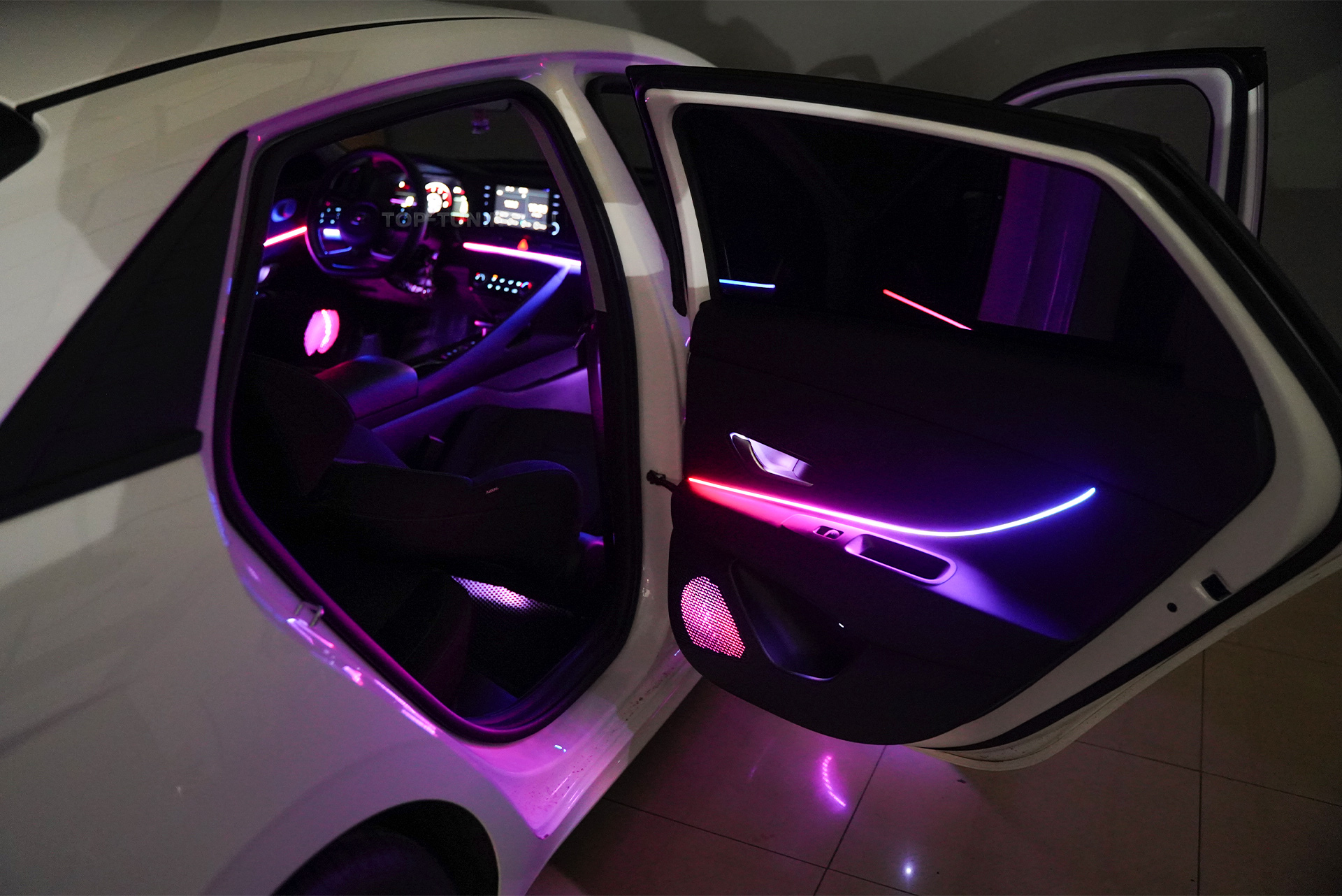 Виброизоляция дверей + атмосферная подсветка салона Hyundai Elantra 2023+ 110750 Виброизоляция дверей + атмосферная подсветка салона Hyundai Elantra 2023+