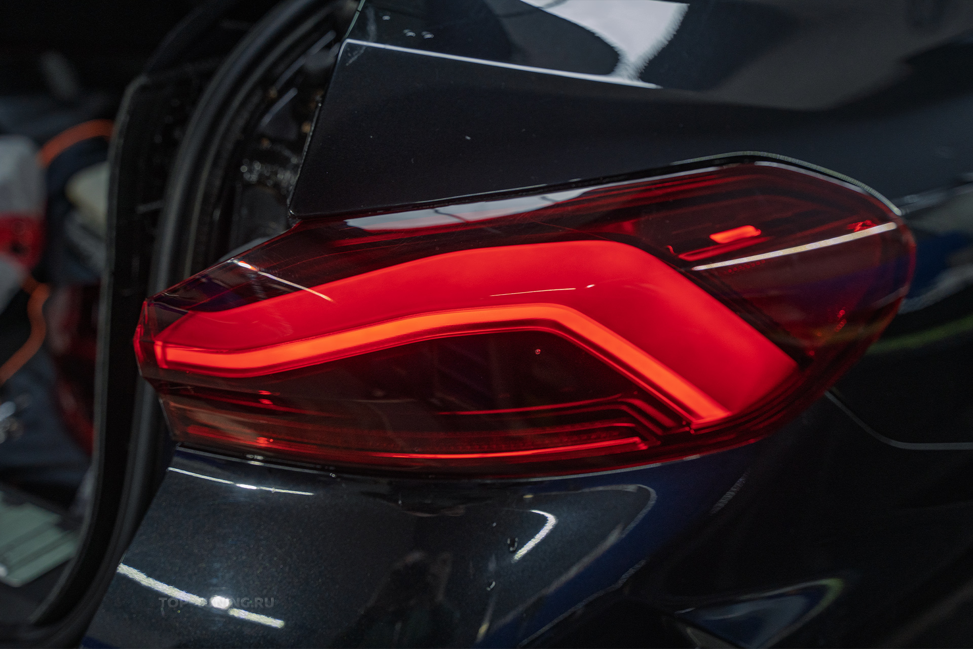 Переделка задних фонарей для нового BMW X6 G06 рестайлинг из США 110757 Переделка задних фонарей для нового BMW X6 G06 рестайлинг из США