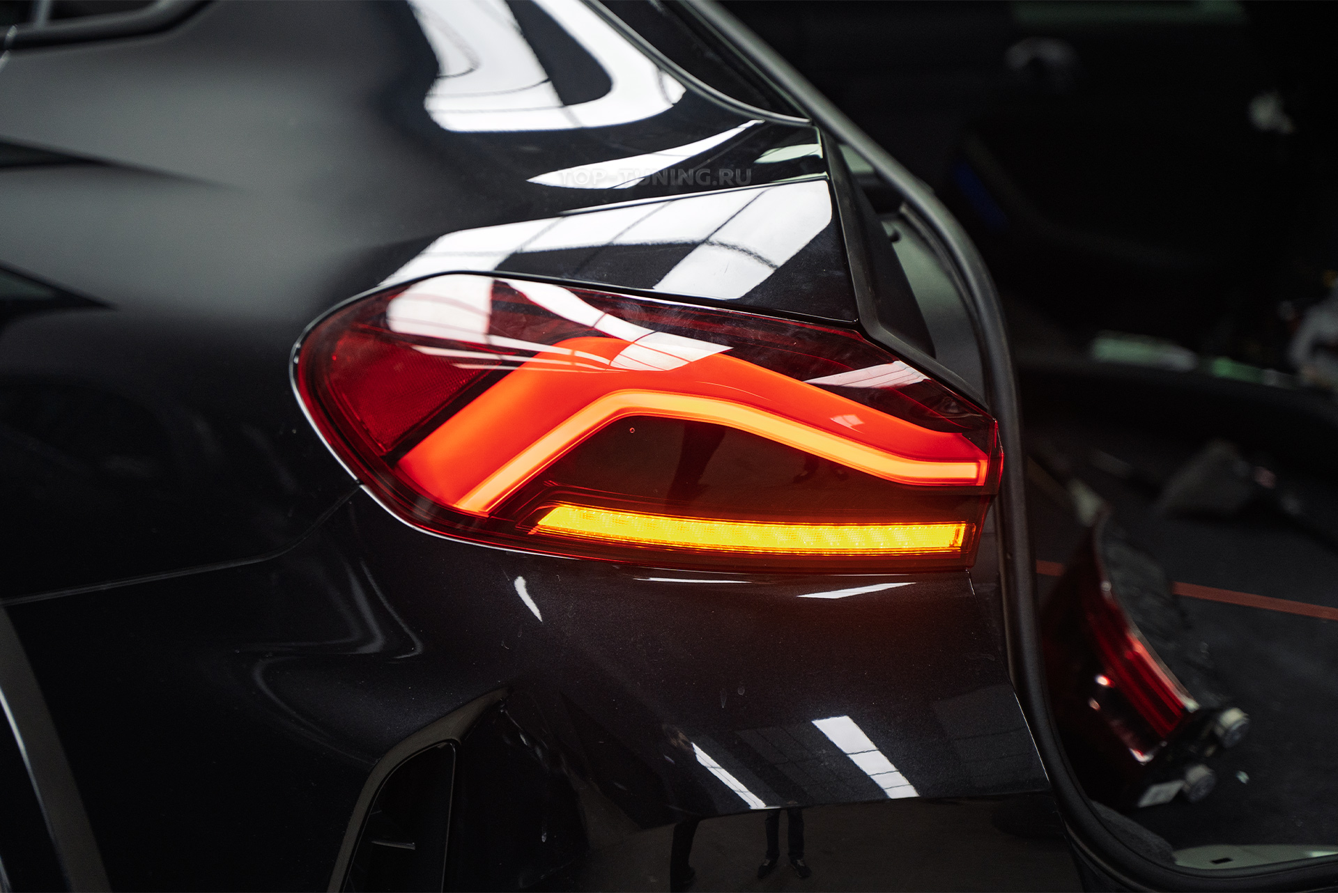 Переделка задних фонарей для нового BMW X6 G06 рестайлинг из США 110757 Переделка задних фонарей для нового BMW X6 G06 рестайлинг из США