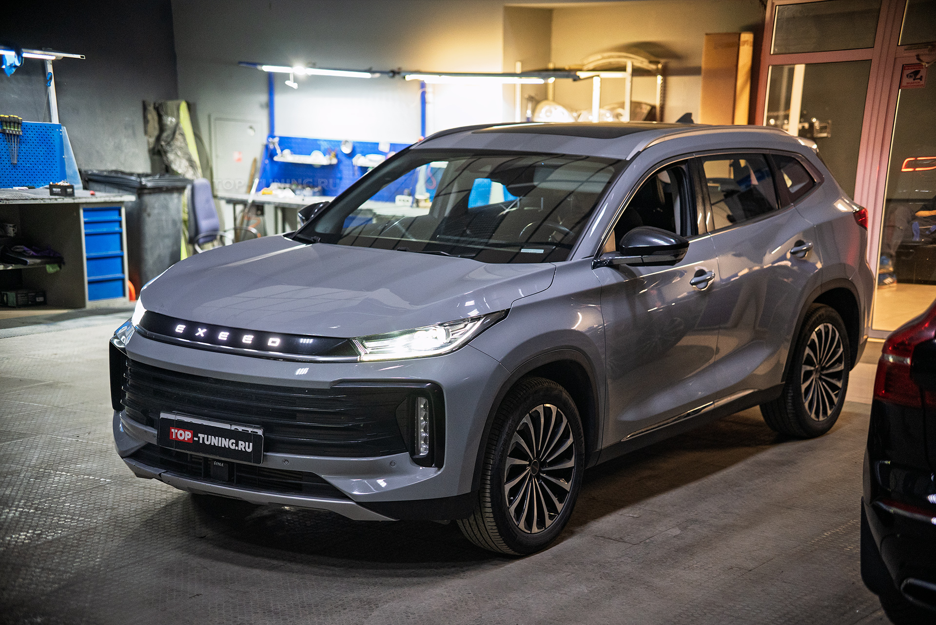 110759 Замена линз в фарах Exeed TXL 2022 &ndash; модули Night Assistant Progressive