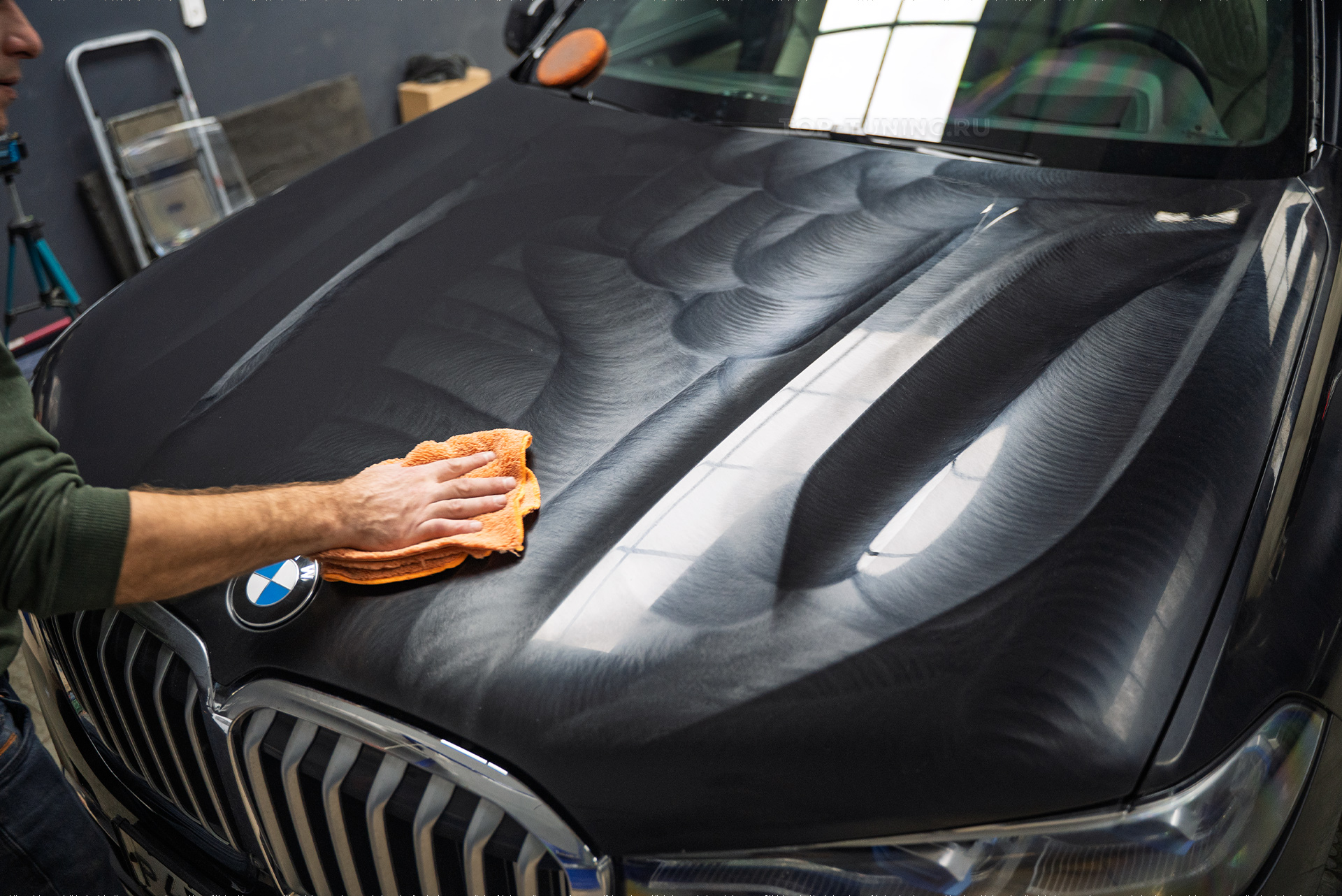 110760 Защита лобового стекла + полная химчистка салона + керамика для BMW X7 G07