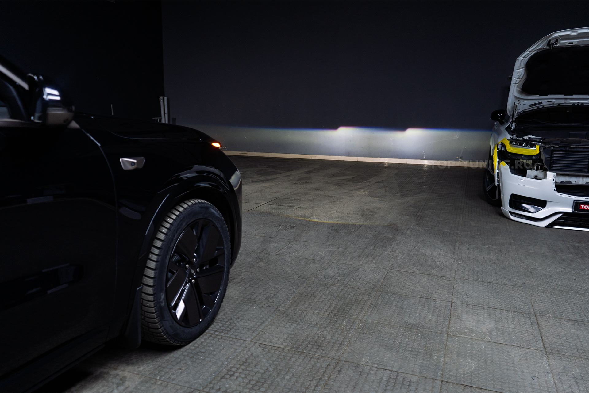 Тюнинг фар Lixiang L9 2025 &ndash; тест-сравнение с оптикой BMW X7 G07 рестайлинг