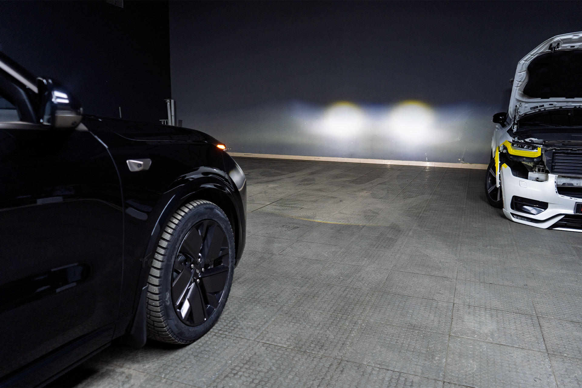 110765 Тюнинг фар Lixiang L9 2025 &ndash; тест-сравнение с оптикой BMW X7 G07 рестайлинг