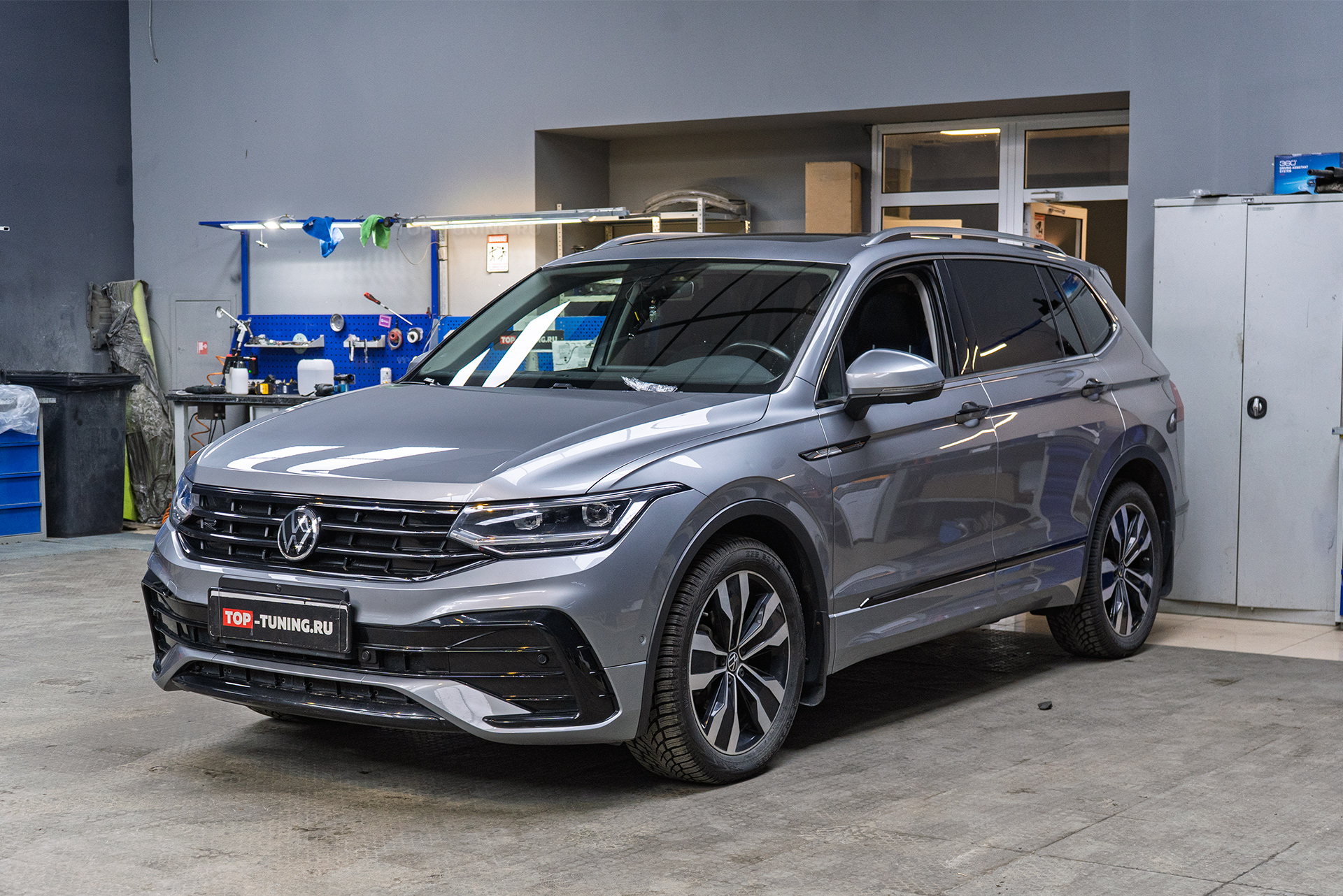 Система видеоконтроля GNET G-ON2 для Volkswagen Tiguan 2020 – монтаж и адаптация