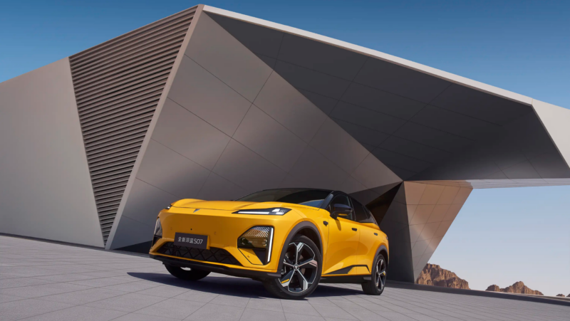 Глобальная модель Changan Deepal S07 расширяет модельный ряд за счет модификации на 630 км, стоимость которой начинается от 1,85 млн рублей