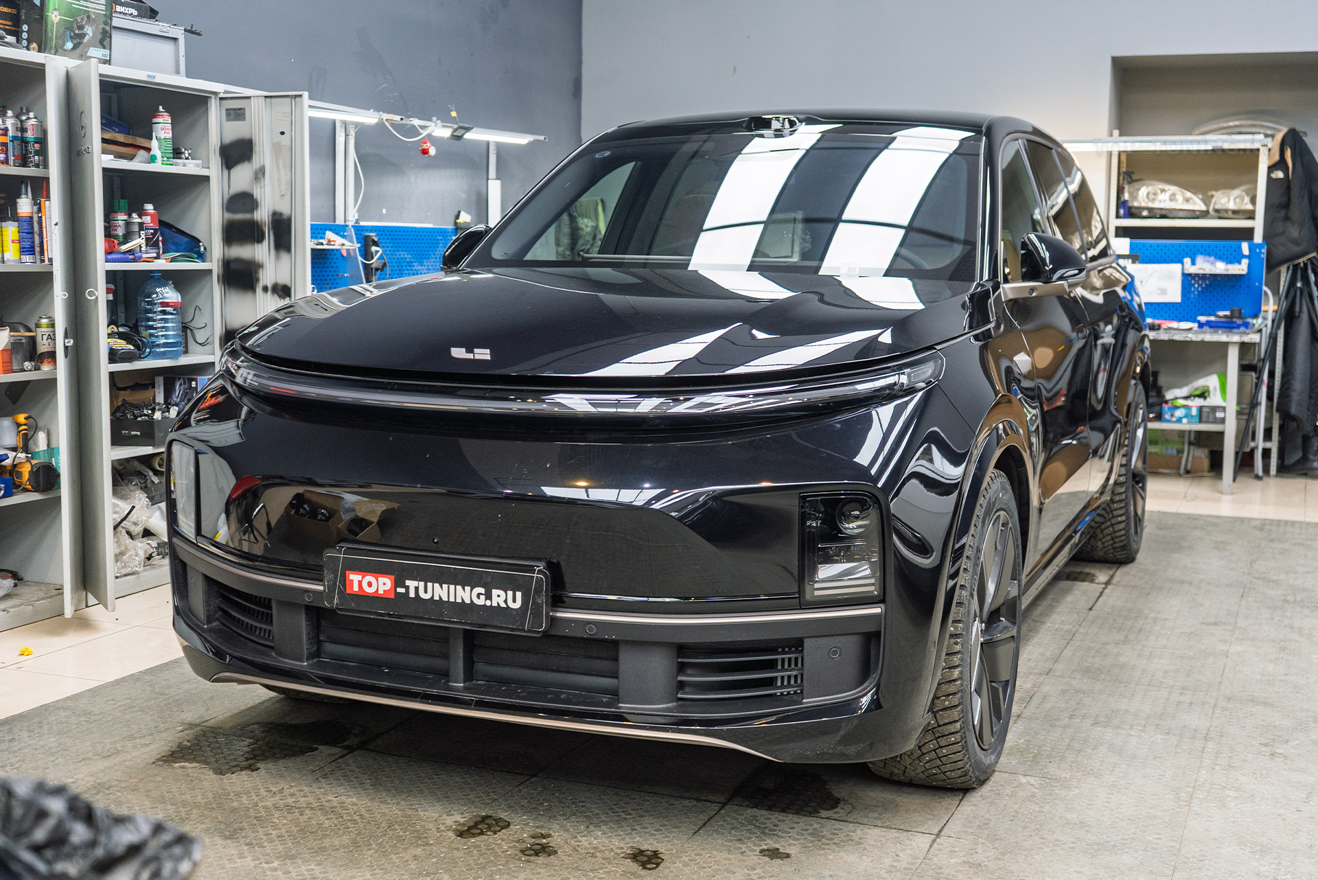 110790 Установка SIM-карты и Carmods для Lixiang L9 рестайлинг Установка SIM-карты и Carmods для Lixiang L9 рестайлинг