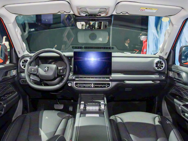 Great Wall Motor (GWM) сегодня официально представил модель Tank 300 Polar Edition