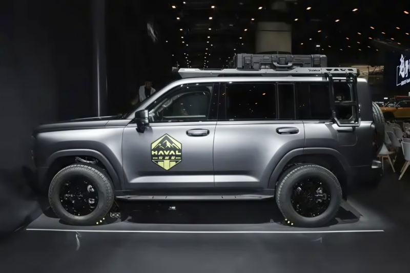 Haval H9 Crossing Edition от GWM выпускается со 131-литровым двойным топливным баком по цене от 2,9 млн рублей
