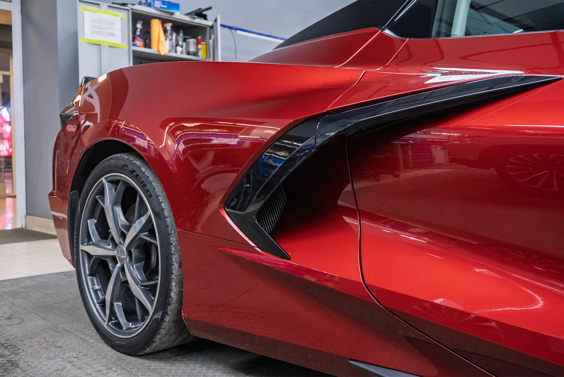 110830 Оклейка рекламой для Chevrolet Corvette C8 2019+ Оклейка рекламой для Chevrolet Corvette C8 2019+