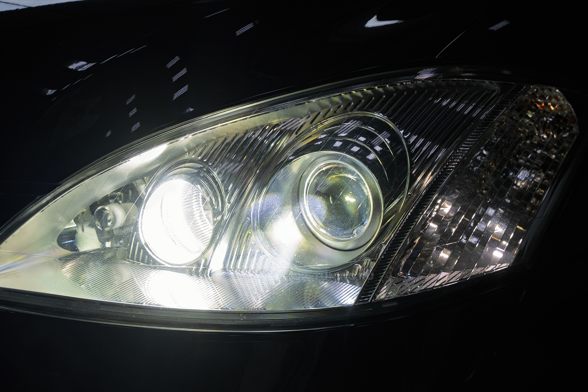 Замена линз в оптике Mercedes-Benz S-class w221 &ndash; модули MaxBeam 2.0
